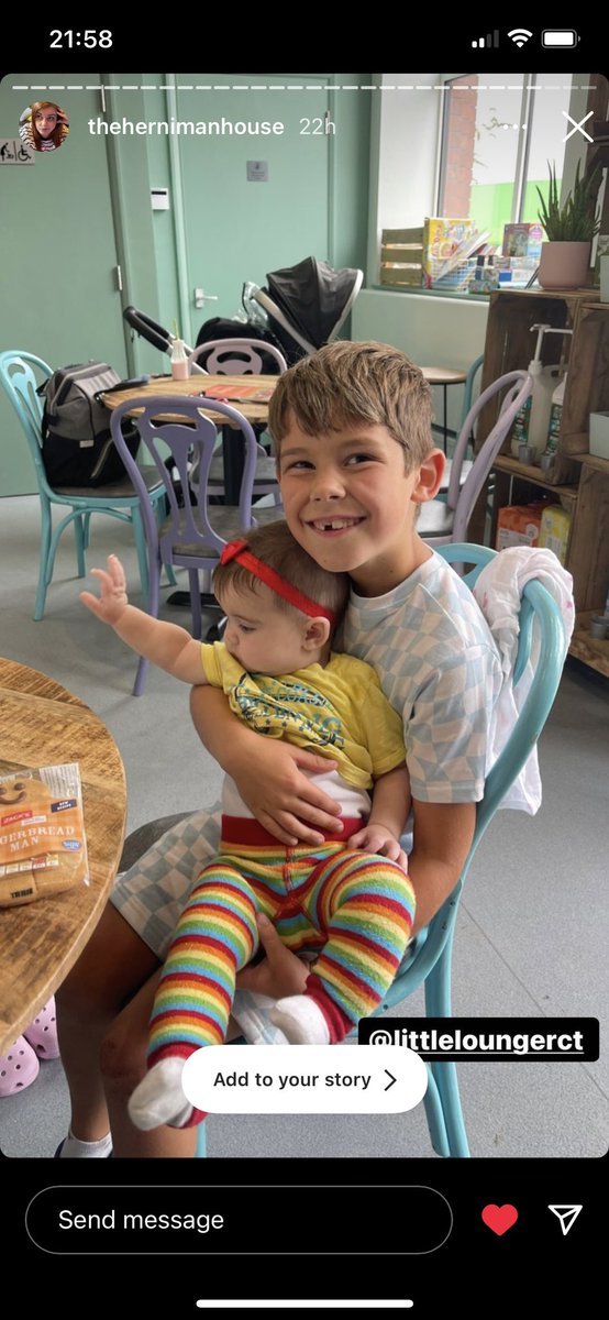 PontyLittleLounge tweet media