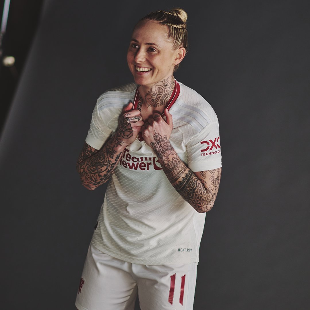 ManUtdWomen's tweet photo. Our #️⃣1️⃣1️⃣ ❤️‍🔥

@Leah_Galton21 ⚡️

#MUWomen || #adidasFootball