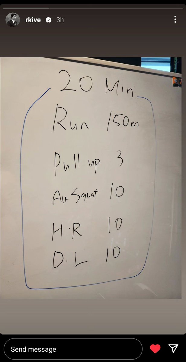 orellkookie's tweet photo. Kirain gw follow siapa gt kan, ig story nya exercise set 😂 trnyata si bapak Namjoon. Berasa bkn follow idol deh klo ngepost nya begini 🥰🥰🥰 https://t.co/eRxEWTWi7Q