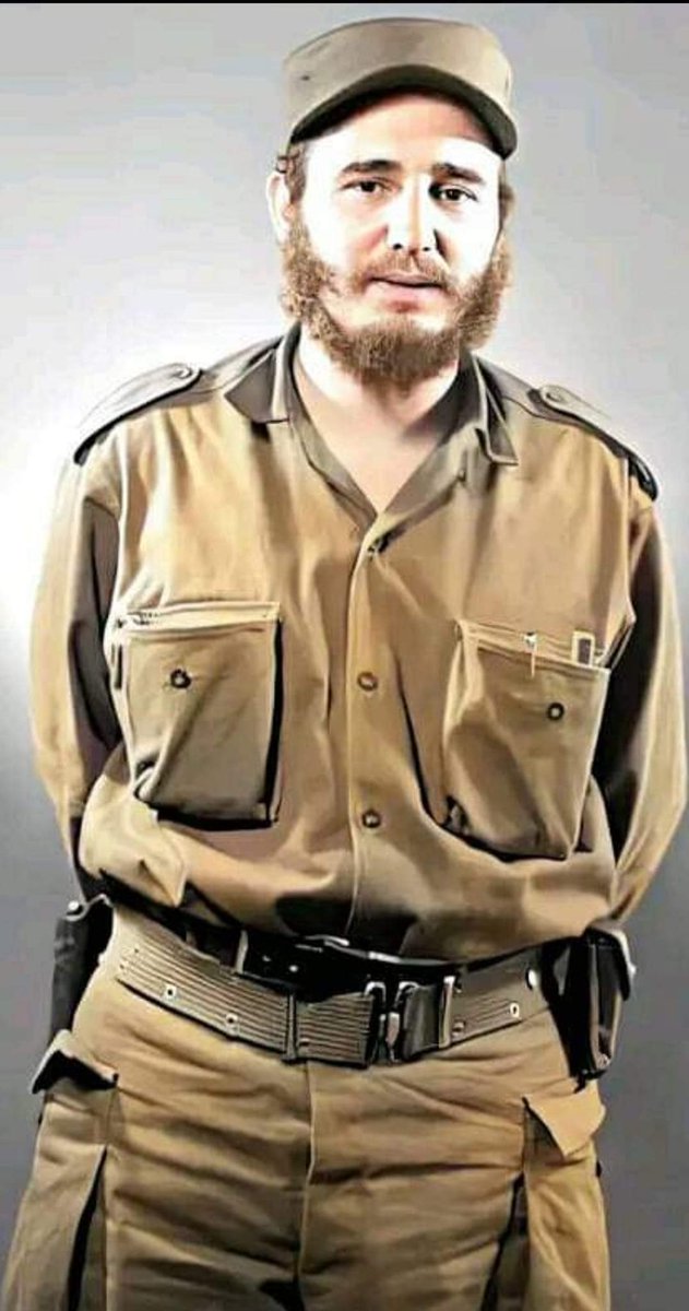 "Ante los graves problemas económicos del mundo actual, la carrera armamentista constituye más que nunca un lujo, un despilfarro, una insensatez y un crimen, que conspira contra las más apremiantes necesidades de los pueblos" #FidelPorSiempre