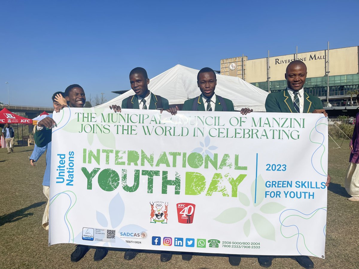 SWAGAA951's tweet photo. We’re part of the International Youth Day celebration at the Millennium Park, hosted by @manzinicity under the theme “Green Skills for Youth: Towards a Sustainable World”. #IYD2023 youth from Manzini schools showcased their innovative skills in line with the Reduce, Reuse, ♻️ https://t.co/XTgV3ytKuW