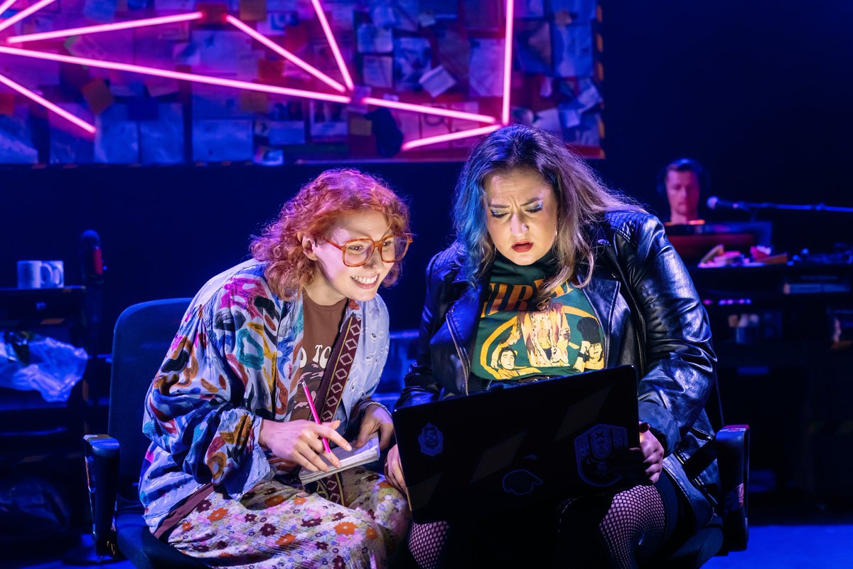 WhatsOnStage tweet media