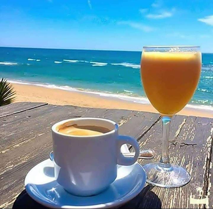 Feliz y bendecido día ☕ #LaPazEsClave @jesus372333 @chande5035 @cpmarp21 @nesyhu2 @ludwing_hans @flor1730 @AndreaM151095 @isabelbb95 @josefin602 @Limpio30518009 @IralisailC @larveja31 @Camilaplu @Alvarex2808 @Jessbelloso1 @Twiterejido @Mippcivzla @EGMorenoR @ArelisSnchez18