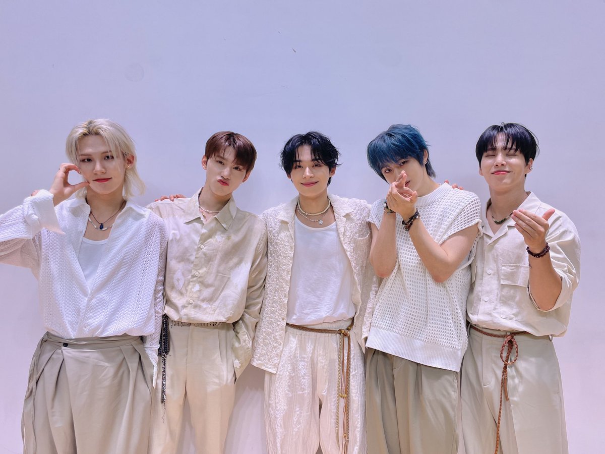 XEED_staff's tweet photo. [📢] 230811 XEED The 2nd Mini Album <BLUE>  발매기념 팬사인회 순서 [1stmusic]

💙 재민 - 슌 - 유오 - 바오 -도하

#XEED #씨드 #BLUE https://t.co/TqWBAH3TGR