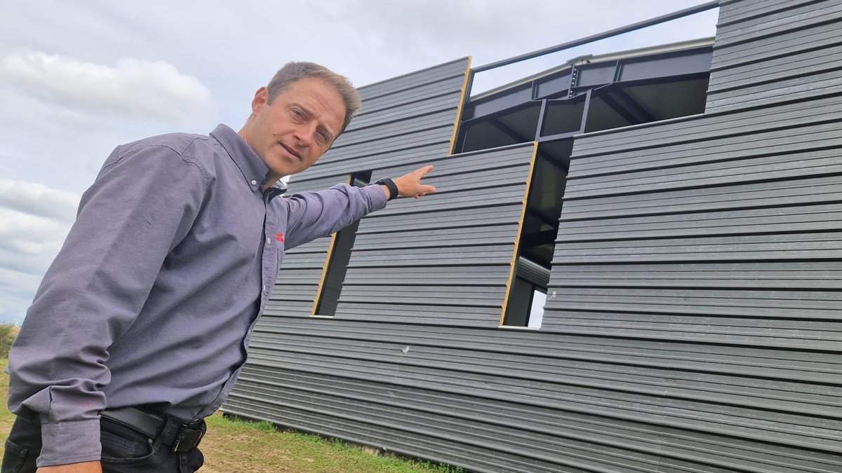 CourrierPicard's tweet photo. 10.000 euros pour retrouver des voleurs: le patron de #Tecman se dit assailli de coups de fil #SaintQuentin #Aisne #Picardie https://t.co/8biY1GJfzb https://t.co/ZewclBJOmG