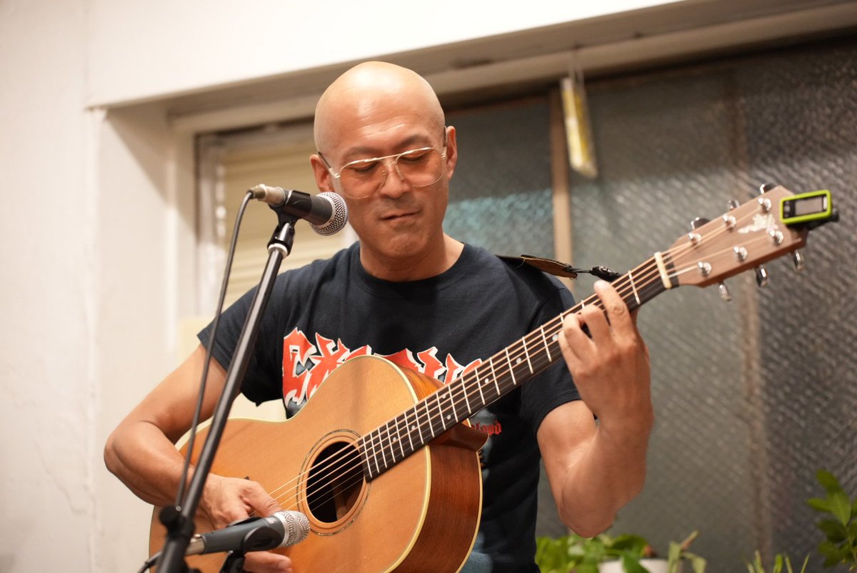 hukematiduki's tweet photo. 「ピロヂ半ズボン」さん!
Neko-Note Vol.5 縁日
浜松 Spice&Musica 猫の手
#NekoNote #猫の手 #浜松 #ライブ https://t.co/p9572ixSpt
