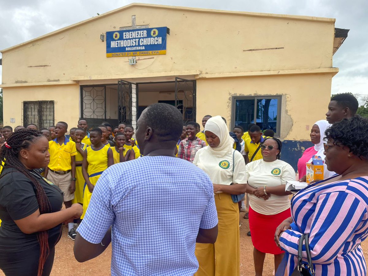 baksNGO's tweet photo. A great time of admonition given to the 2023 BECE candidates as a way of preparing the future citizens to live up to expectation. @baksNGO was privileged to join #penup undertake this course of sharing and assuring these young candidates of future glory. https://t.co/DvwNKLSrqN