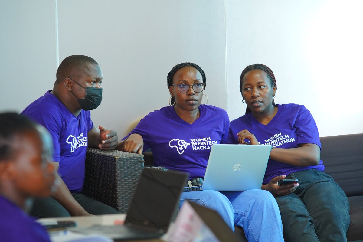 mwegyesasaul's tweet image. #Day2  of the season 4 of the #WomenInFinTech Hackathon at #hivecolab going well as we present our problem statement and business case of #simbulatugendelimited 👊
#innocentkawooya
#IncludeEveryone 
#LevelOneProject 
#mojaloop