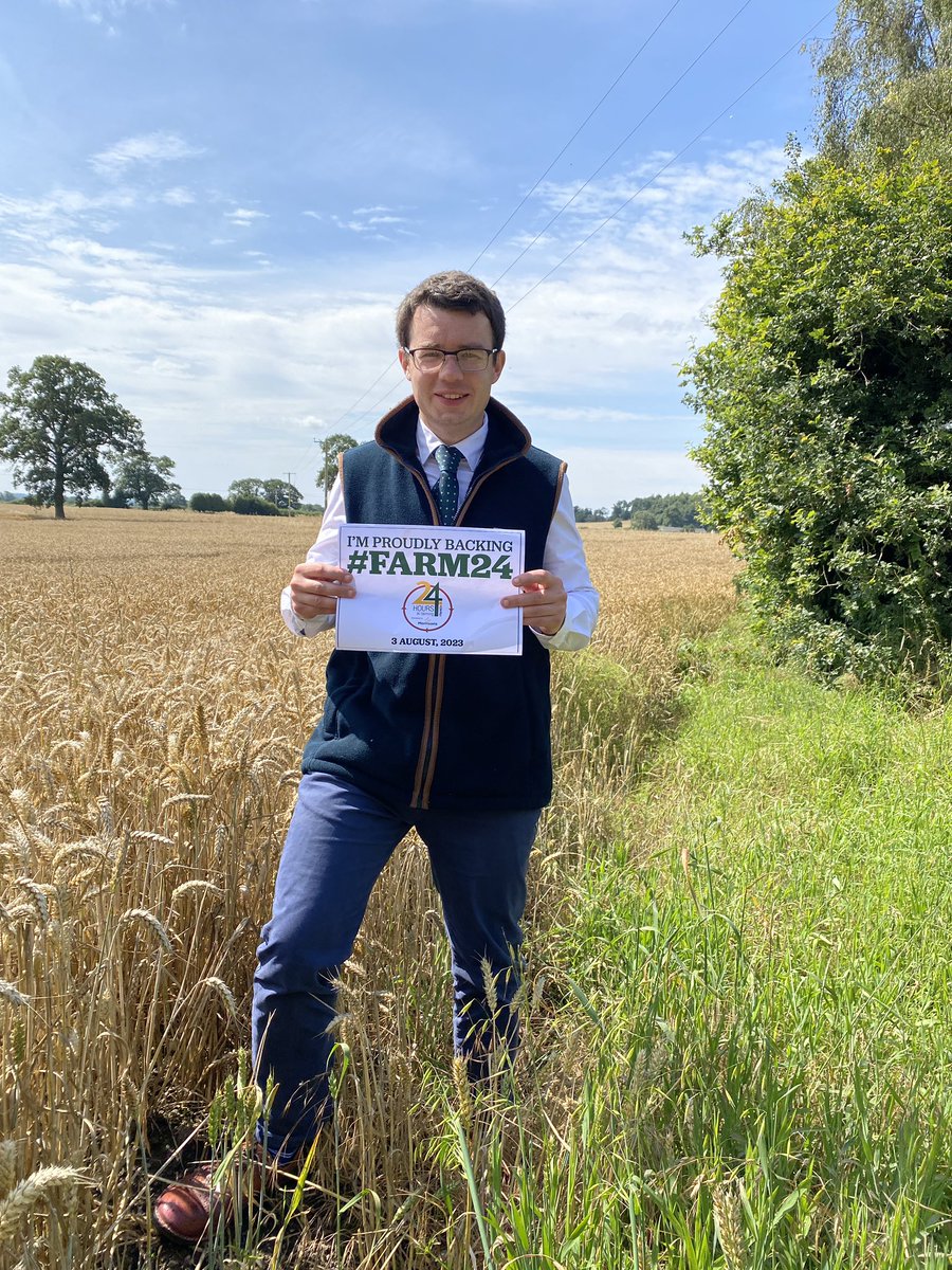 CLAMidlands's tweet photo. Let’s have a little #throwback to @burwarton_show and #FARM24 last week #clamidlands #claevents @Morrisons @FarmersGuardian https://t.co/PTpVDWdTCm