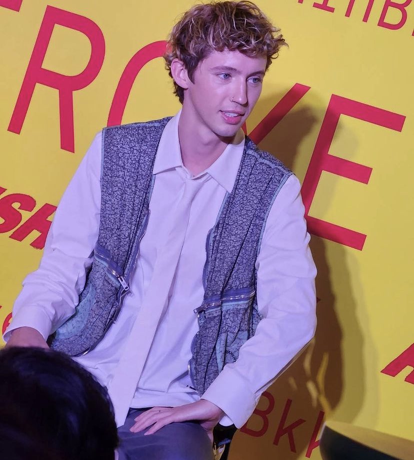 📸| Troye at a Rush inspired press conference in Bangkok! 

© superstarnews