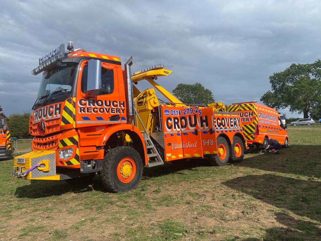 CrouchRecovery's tweet image. Our team are getting ready to hit Convoy in the Park this weekend at Donnington race track 🏁🚚

Throwback to Rempstone Steam Rally a few weeks ago 🟠

#ConvoyinthePark #Donnington #Donningtonracetrack