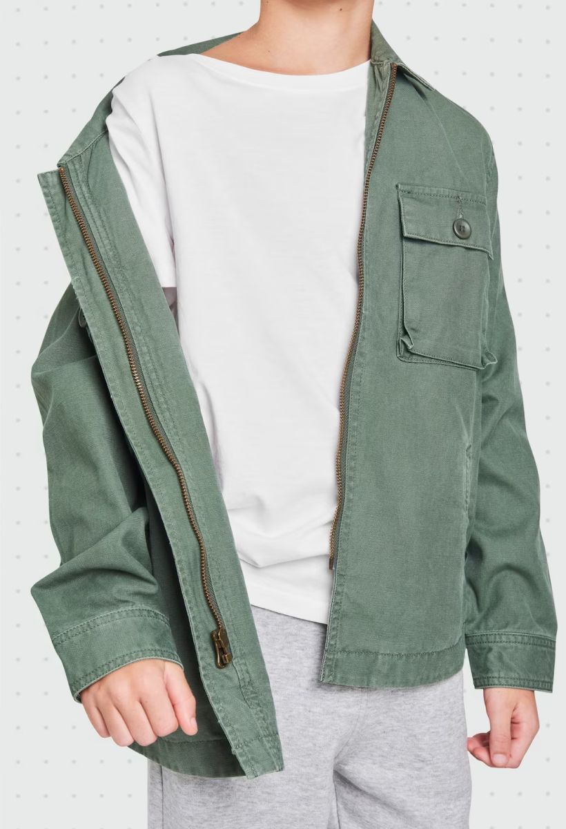 _Olivia_Seaton's tweet image. Unleash your brand's potential with #Appareify, your ultimate B2B custom clothing manufacturer 🧥✨. For high-quality #CustomJackets that make a statement, visit our site today. buff.ly/3Keqjzm Let's shape your brand aesthetic together ✨👔👖#Apparel #FashionManufacturing