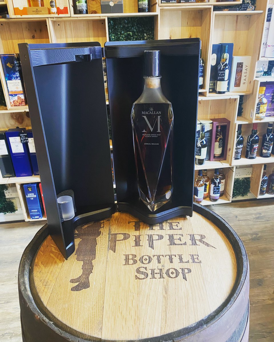 piperbottleshop's tweet photo. 🤩😍 2022 release of Macallan with lots more to choose from come and have a look! 
#macallan #lalique #sherrycasks
#broomhill #crystaldecanter https://t.co/PHrUOv1Nak