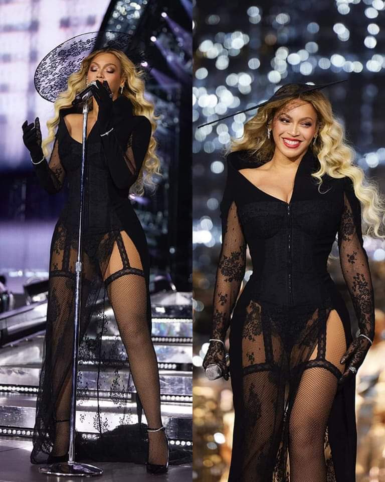 visartculture's tweet image. Quelqu’un peut m'expliquer ? #Beyoncé est nommée pour le #VIDEOMUSIC award, catégorie artiste de l'année.
sans visuels(clip vidéo) de #renaissance...Est-ce possible?? 
Bref ses fans la, ne venez pas mal vous ne pouvez pas insulter plus que moi je suis #Camerounais