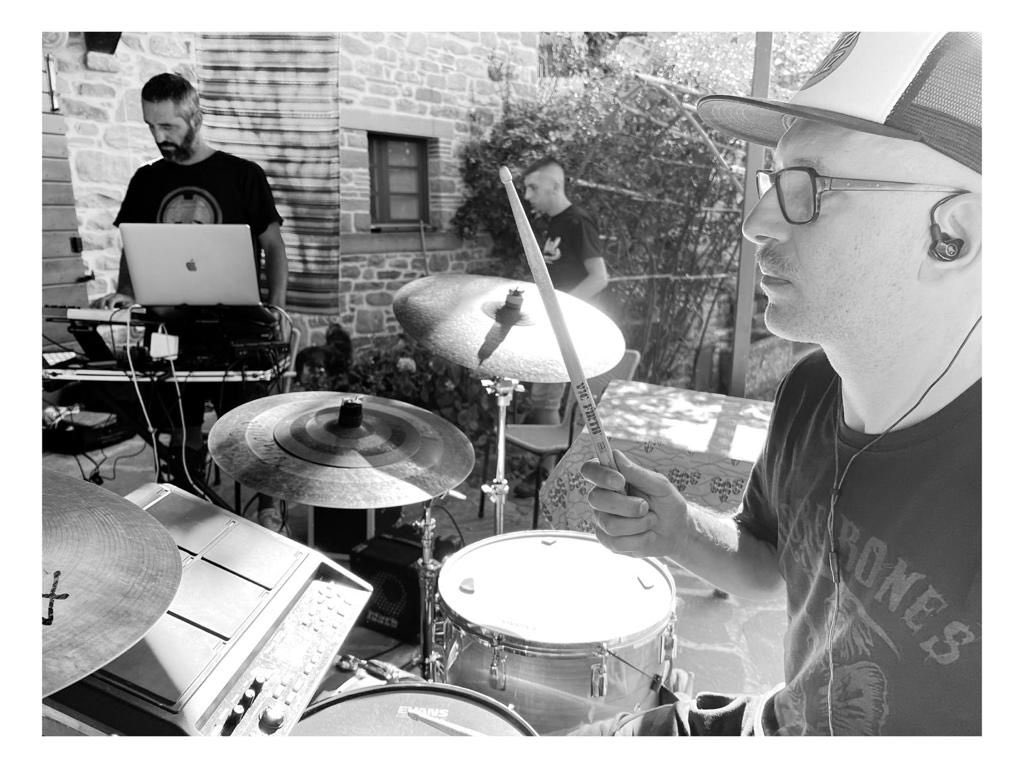 Extraliscio tweet media