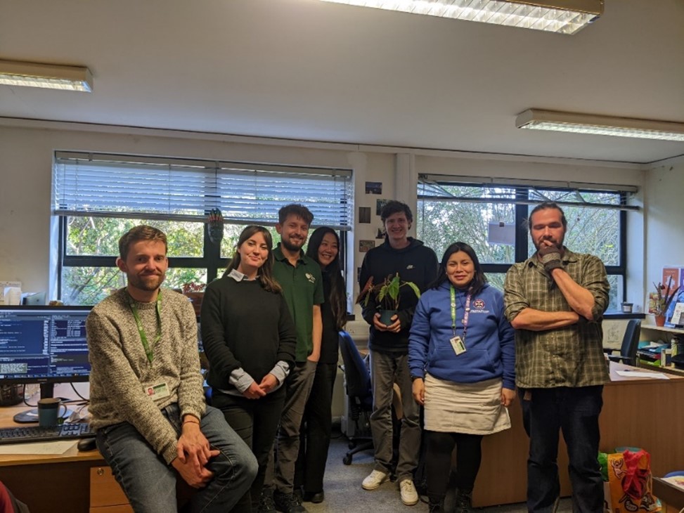 Read about Karen's #LeadingIdeas visit <a href="/MoredunComms/">The Moredun Foundation</a> to <a href="/RBGE_Science/">@RBGE_Science</a> as part of the SEFARI PhD Exchange scheme - "a great opportunity for early career researchers to network, expand their knowledge and explore career options"
➡️sefari.scot/blog/2023/07/3…