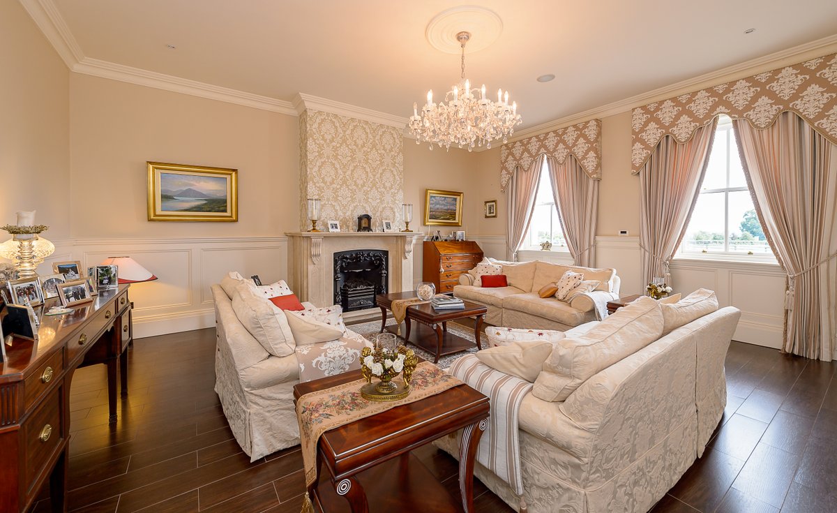 Townshends2's tweet photo. New to the market! Drumshallon Lodge, Monasterboice, Co Louth is a magnificent modern and exceptionally well appointed country home with 5 bedrooms, 7 bathrooms, 4 reception rooms, games room, study and office on 3 Acres asking €1,000,000 https://t.co/brkTL7Au1U https://t.co/G2HUfNsH4I