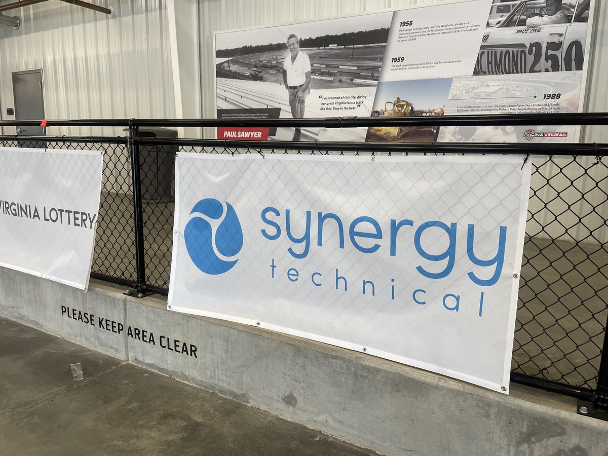 rohana_meade's tweet photo. So incredibly proud of our crew at β¦β¦@syntechusaβ© ! This RVA based team packed over 2000 backpacks at the Ultimate Backpack Supply Drive yesterday. #WeDoGoodWork https://t.co/ALSIN5w5Rk