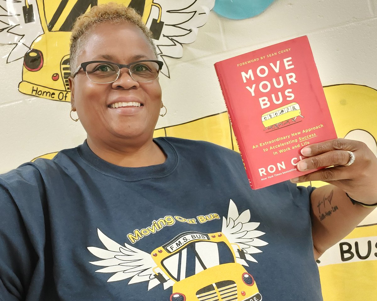 jcwise330's tweet photo. Our Schoolwide Theme @FairfieldMiddle : Moving Our Bus!!! #Runners #Joggers #Walkers #Riders #Drivers #RonClark My Classroom Theme - Griffin Flight: 606 ✈️ Destination: Greatness 🎉✨️ #MovingOurBus https://t.co/U1qTZytIhL
