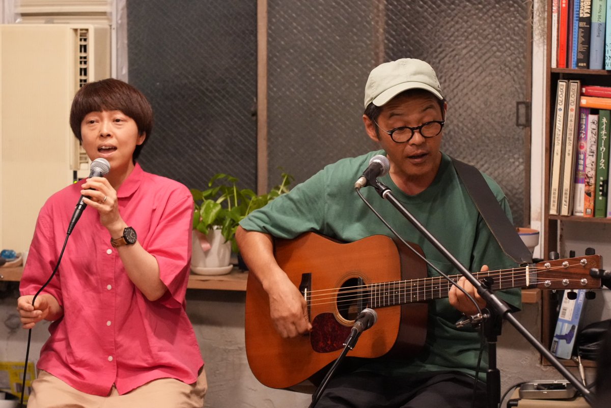 hukematiduki's tweet photo. misato&shinさん
本日のトリです!
Neko-Note Vol.5 縁日
浜松 Spice&Musica 猫の手
#NekoNote #猫の手 #浜松 #ライブ https://t.co/efj3dR99sC