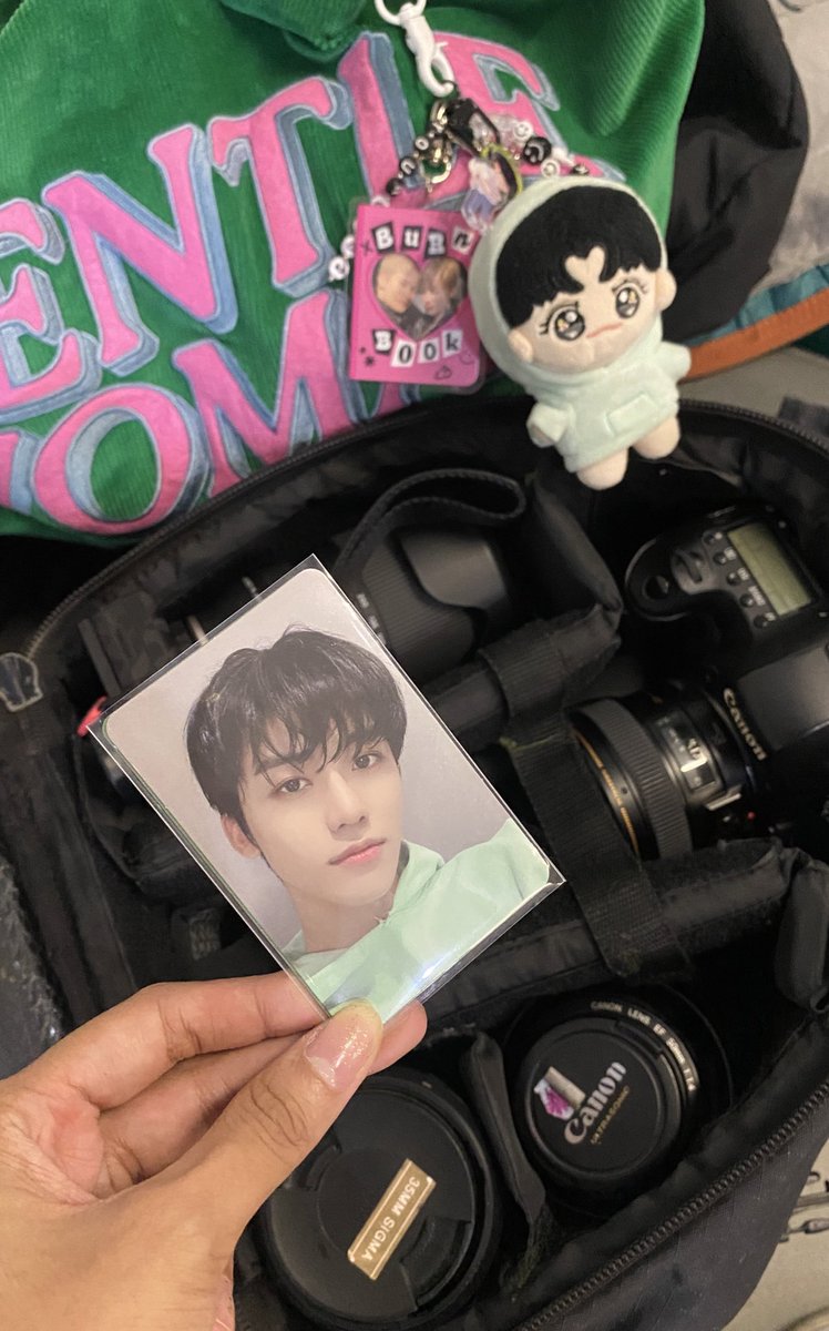 teenietannle's tweet photo. czennie photographers 🌱 #teeniethingz 

🔖 @do0_dle @pamiumiu @moonnightph @_yjltu @teeniethingz https://t.co/1gH6Q09zUn