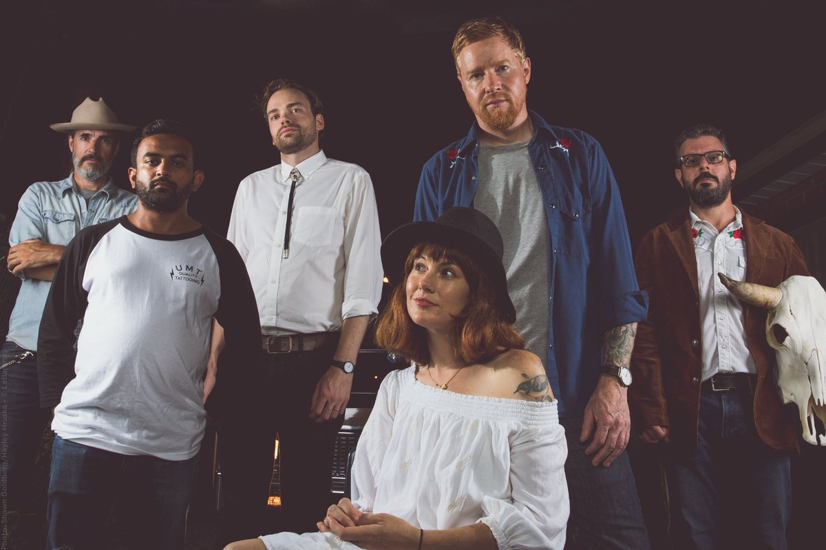 Ontario's alt-country group <a href="/LebaronsBand/">LeBarons</a> has unveiled their album, Days Are Mountains. Head to #CanadianBeats now to learn more! canadianbeats.ca/2023/08/11/leb…