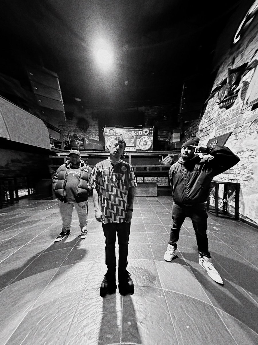 Estamos READYS para HOOOOY.

¿Cómo está la pandilla ahí fuera?

<a href="/NicolaiFella/">Nicolai Fella</a> <a href="/neve_graffiti/">Neve Graffiti</a> <a href="/XarXupleX/">Xar XupleX</a> 

La Antifiesta Vol. 11 hoy en Bogotá, Sonora Social Club desde las 9 pm.

Shows de rap, set de salsa brava, Rap en español, invitados de lujo 

¡Los esperamos! 😮‍💨