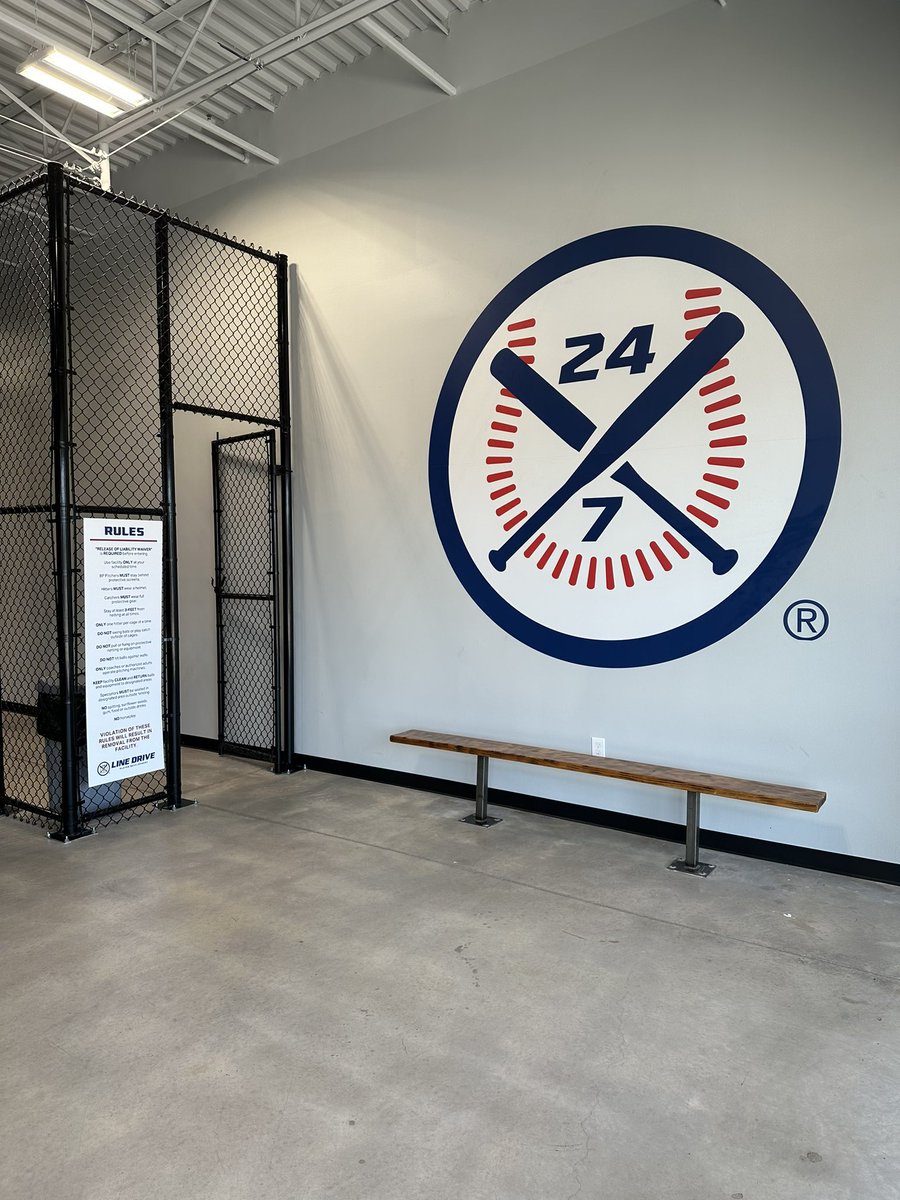 24 7 Line Drive Colleyville/Hurst new logo install! Thanks to <a href="/SignaramaF/">Signarama Frisco</a> for the artwork &amp; installation! ⚾️🥎