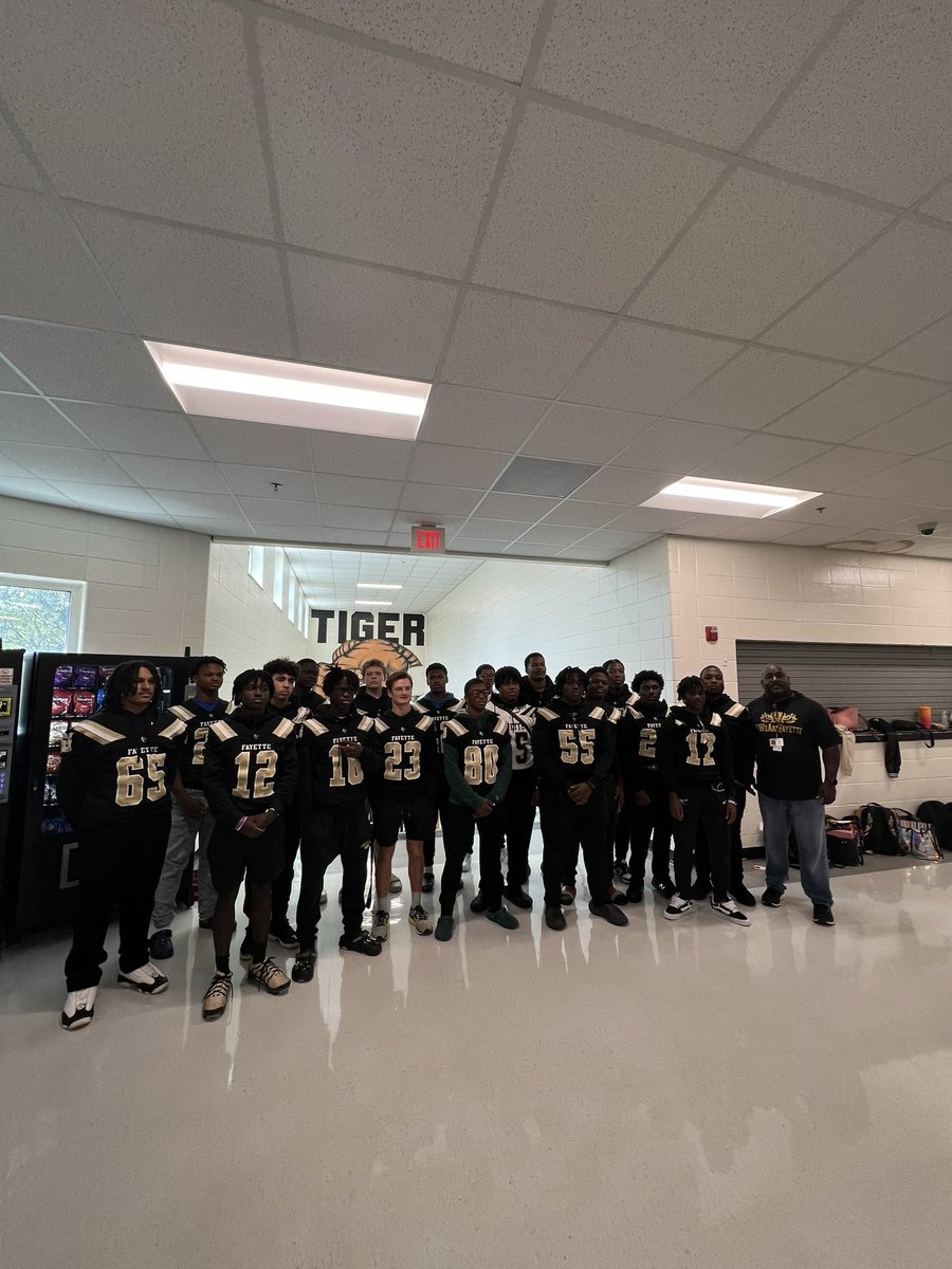 FCHSTigers's tweet image. @FCHSTIGERSPORTS @FootballFayette @FayCoBandRho @FCHSTigers are ready for Friday Night Lights ✨~ LET’S GO FAY-ETTE!!! #HuntMode @fcboe