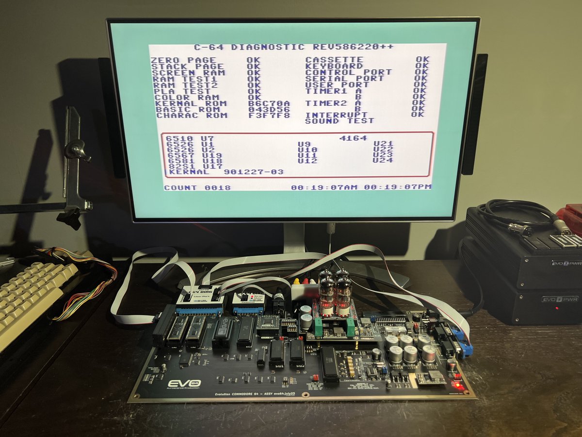 C64EVO's tweet photo. A custom build for the land down under...
#EVO64 #Triode64 #C64 #Commodore64 #EVOPWR https://t.co/S6W9w9Nfoa