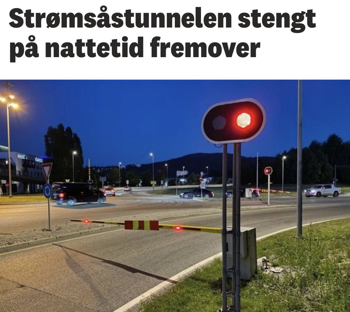 STRØMSØÅSEN STÅTRIBUNE er derimot åpen når vi møter kanarifævla om ei uke. Velkommen.