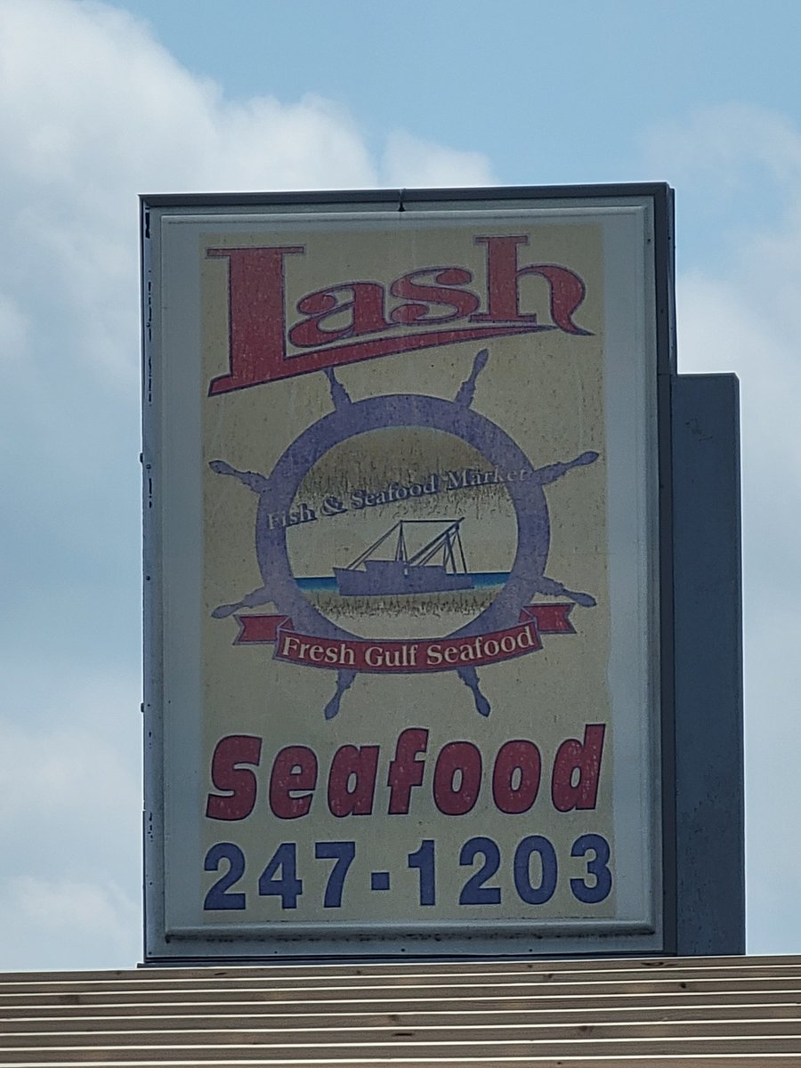 Holy geez... that was amazing.  If you're ever in #muscleShoals... highly recommend the Friday special - catfish filet, 5 huge fried shrimp, stuffed crab, and a quarter lb peel n eat shrimp... two hushpuppies, fries AND drink included - 12.99.  #fattyGonnaFat