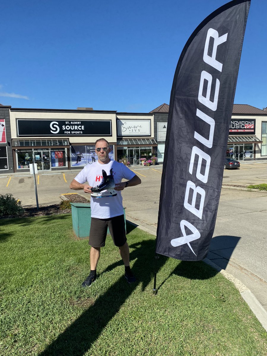 SFSstalbert's tweet photo. Bauer Hype Day ! To celebrate the 50th anniversary of the Bauer Vapor line, We will be handing out scratch tickets for every purchase that includes a Bauer item! #hypeday https://t.co/2Oo0yESnEC
