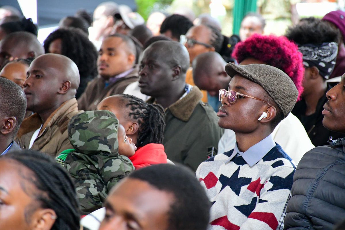 moyasa_ke's tweet photo. Attended by a sea of Youth drawn from various corners of the country, it merged exhibitions, artistic showcases and a couple of speeches – a replica of an eventful national Youth week that was. https://t.co/MgZxdEoozO