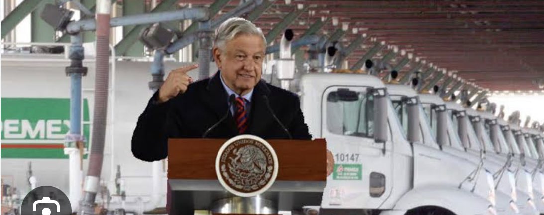gde_alfil's tweet photo. Andres Manuel Lopez Obrador  @lopezobrador_ 
Presidente constitucional de los Estados Unidos Mexicanos 

Este ciudadano mayor de edad , en pleno uso de sus facultades mentales, al corriente en el pago de  impuestos , ante usted y con el debido respeto , pregunto lo siguiente ( solo 2 preguntas , no más ) :
1.- ¿ Podría usted informarme , donde están físicamente y con qu�� número económico están marcadas , las pipas compradas por el canciller Ebrard. ( no me interesa costo , solo ubicación física ) ?
2.- ¿ Como usted Vendió el TP-01 ( avión presidencial ) , si el avión no era propiedad de la nación , aún . Estaba en arrendamiento y usted dijo , haberlo vendido ; Sin cuestionar que previo , ya usted lo había rifado ( solamente me gustaría saber método  , no precio de venta , ni de compra ) ?

Sin otro particular de momento , y en espera de su gentil respuesta , quedó de usted .

PD : hago esta petición por este medio , ya que los portales de “TRANSPARENCIA” usted los tiene inoperantes. 

Atte 
@AlfilGdeA
