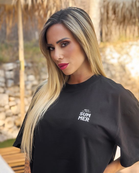 Watch Littleangel84's leaked NSFW photo on TwXstars