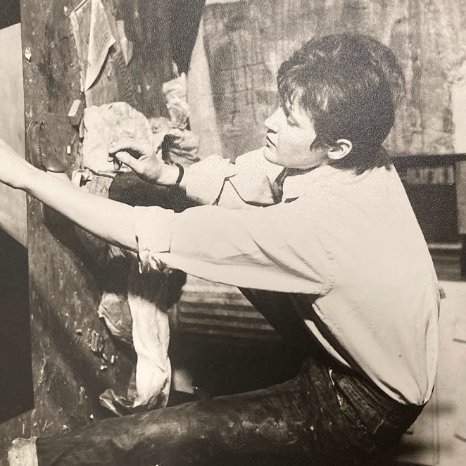 ArchivesAmerArt's tweet photo. The finding aid to the Max Cole papers is now online! 👏🏽 The collection comprises interview transcripts, gallery files, photographs of Cole and her artwork, over 300 electronic discs, and other records detailing Cole’s 60-year career. Visit https://t.co/4vCg8XsYgu #FindingAidDay https://t.co/n3kdAfUCK8