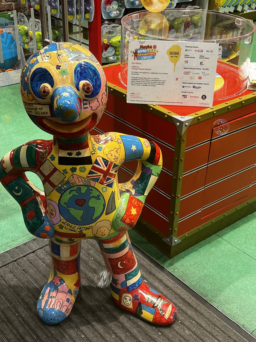 forwardnotback's tweet photo. Somehow I managed to forget about Morph's Epic Art Adventure London 2023 #MorphTrail
I need to sort out a day for a Twitter “find all the Morphs day’ https://t.co/q5O4JLKYiD