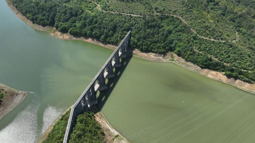 İstanbul'a su sağlayan barajlardaki doluluk oranı, son 10 günde yüzde 2,41 azalarak yüzde 34,54 olarak ölçüldü.