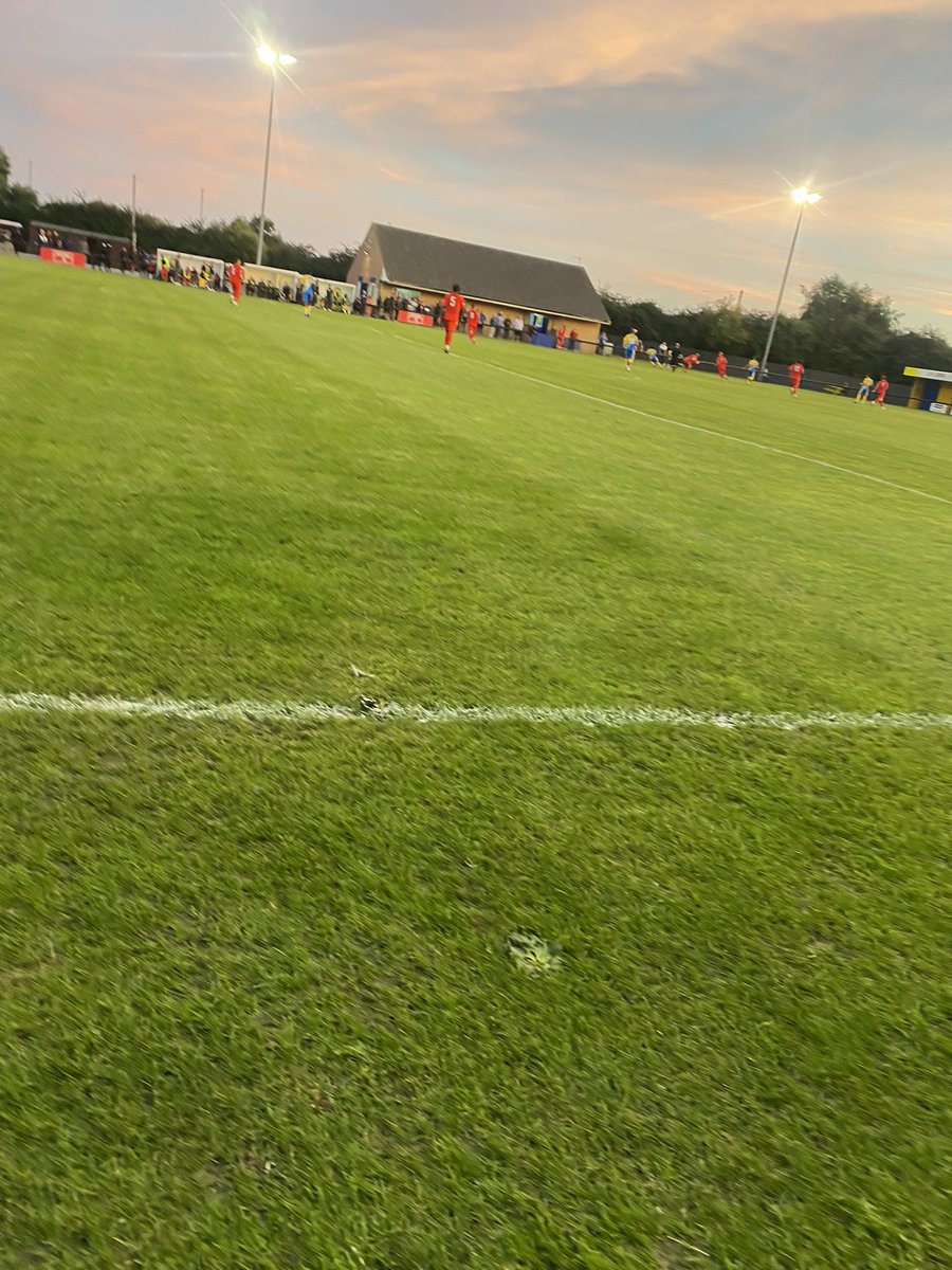 TheinsideZone's tweet photo. @CTFC1904 VS @QuornAFC in the FA Cup preliminary round! 

Standouts ;

Carlton Town- Lammin Manneh 

Quote AFC- Pat Kizo https://t.co/4iMCo7DSYK