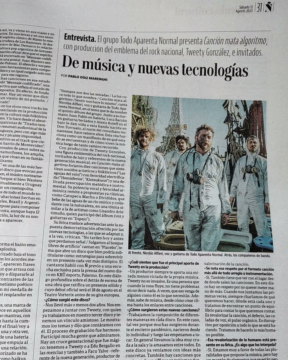 Entrevisté a los <a href="/todoaparenta/">Todo Aparenta Normal</a> en <a href="/revistaenie/">Revista Ñ</a> de esta semana 👌🔥🗞️✍️ el 18/8 presentan su nuevo disco en <a href="/TeatroVorterix/">Teatro Vorterix</a> !