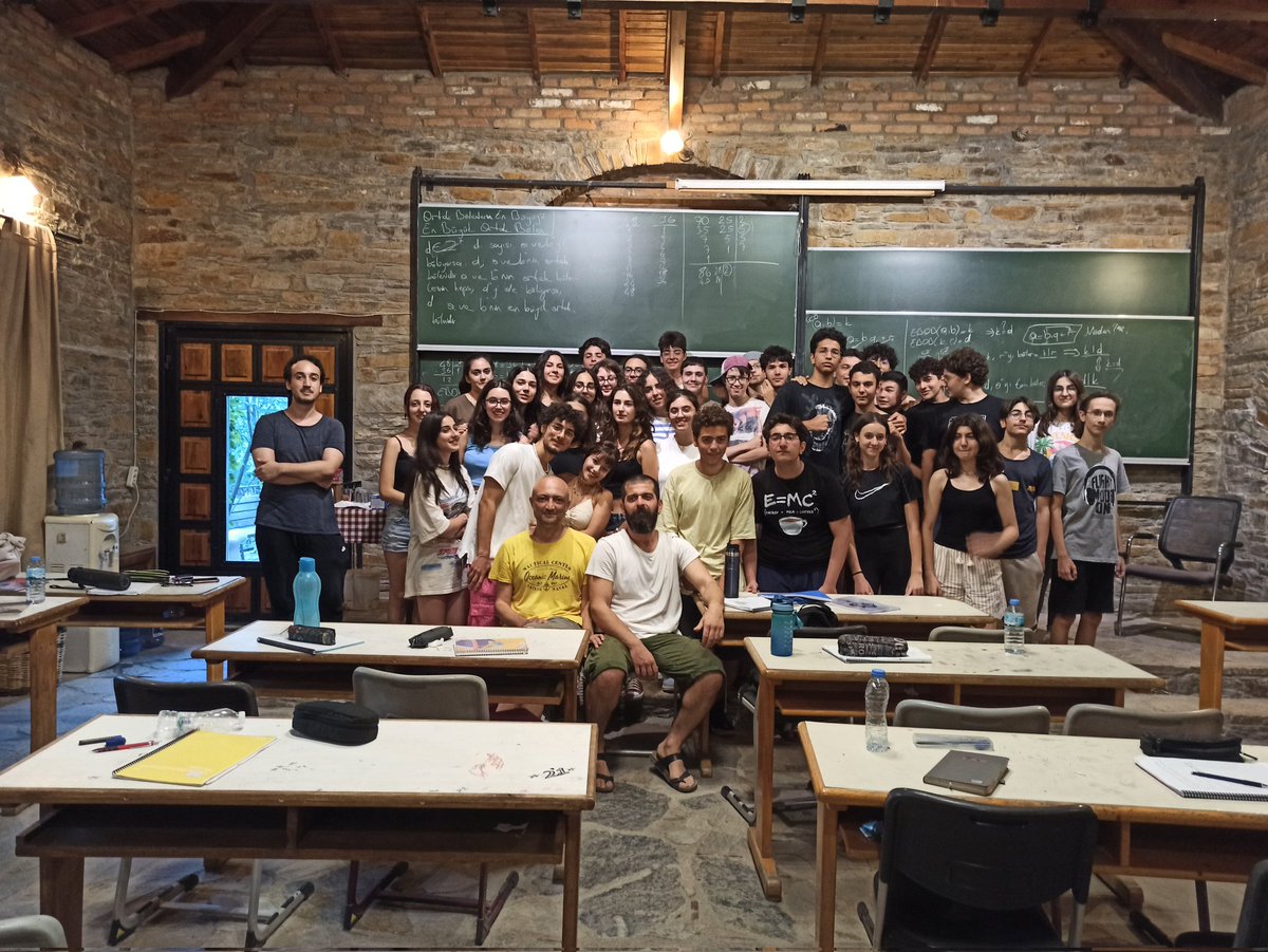 Haluk Memili: Bu yaz için ilk programım olan "Düşünmeyi Öğrenmek ve Problem Çözme Üzerine" bitti. Sevgili Ümit Işlak  ile beraber çok keyifli ve hayretler uyandırıcı dersler işledik. Sıradaki programda görüşmek üzere.. Eylül ayı için başvuru formu: nesinkoyleri.org/events/2023-li…