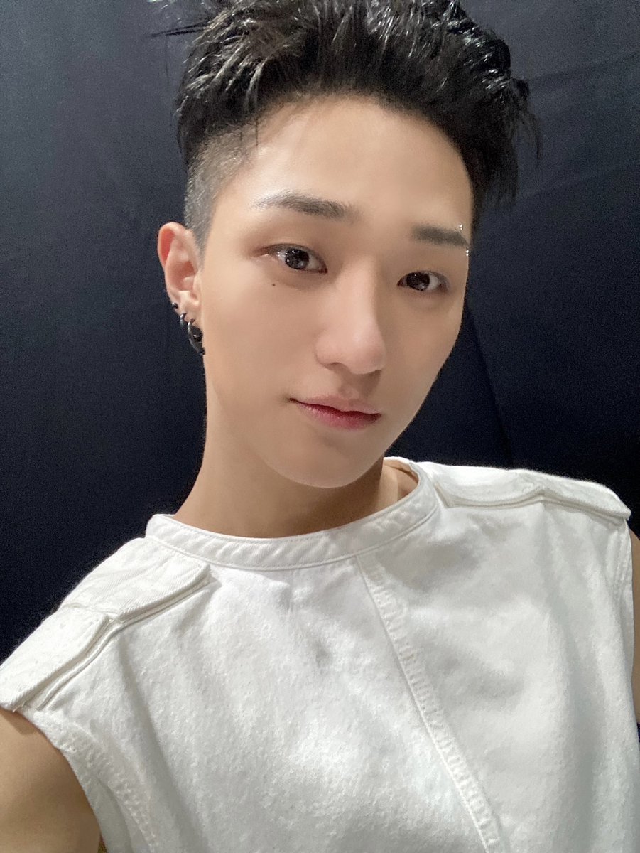 ATBO_members's tweet photo. [#오준석]
오늘의 넥투미도 좋았다!!!😎😎

#ATBO #에이티비오
#OhJunseok https://t.co/mkbKf00PG3