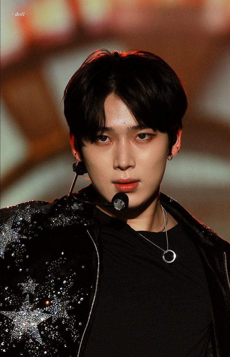THIS IS JUST WOW! THAT VISUAL??????? #SUNOO
