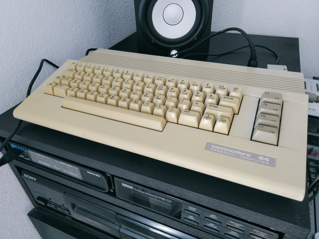 official_excess's tweet photo. Recording some tracks for a future project with the #Commodore64.
#Mssiah #MIDISIDsoftware https://t.co/rM3tPVGpAe