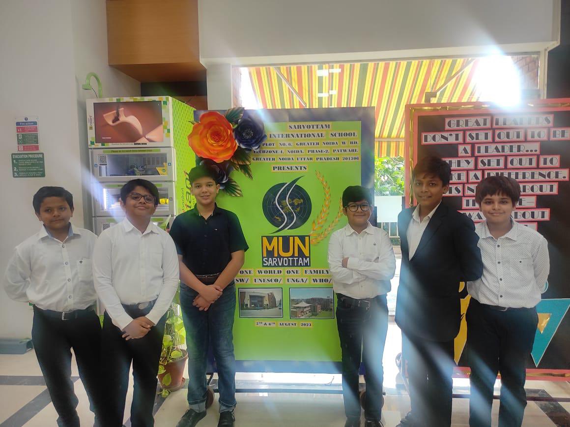 IPSCrossings's tweet photo. #IPSCR students participated in the Sarvottam International #MUN '23 on 5th & 6th August 2023. The conference allowed the delegates to debate global issues and propose solutions. It fostered critical thinking, diplomacy, and public speaking skills.
#DiplomaticUnity
@IprmGrp https://t.co/7Q2nD8LApE