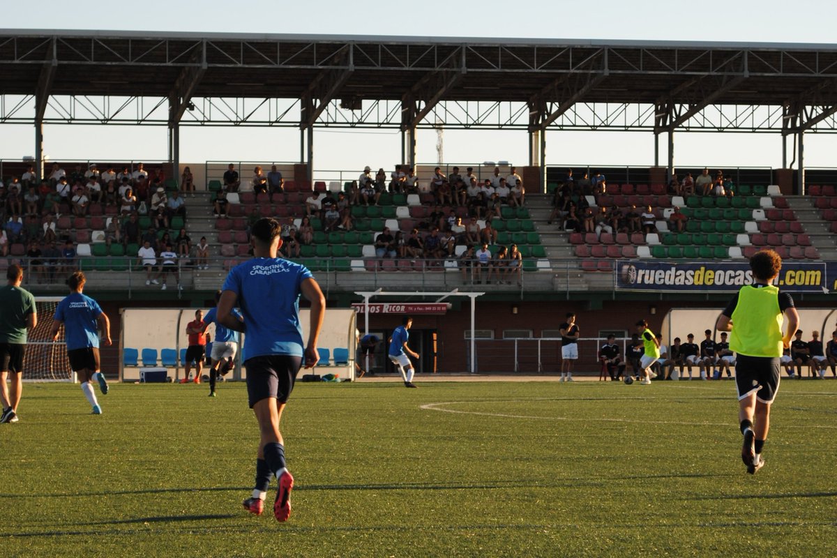 Sp_Cabanillas's tweet photo. Os dejamos algunas imágenes del primer partido de pretemporada que disputamos el pasado domingo vs CD Guadalajara Juvenil Nacional
Seguimos cargando 🔋
Mañana, segundo test de pretemporada, de nuevo en casa, os esperamos.
#AupaSporting 🇮🇹 https://t.co/TcEvDwJvU9