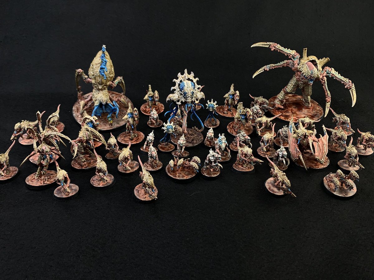 BionicSoup's tweet image. With the screamer-killer done, that means I have managed to complete all my leviathan tyranids finally. Yay. Now to figure out the next project. #warhammercommunity #warhammer #warhammer40k #tyranids #miniaturepainting