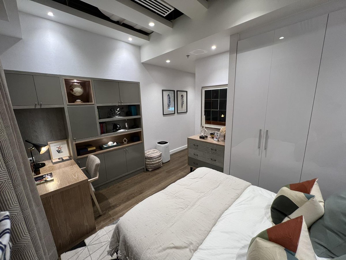 joy_panebe's tweet photo. 8 Benitez Suites by Rockwell ❤️
Get your units now 🤗😍 https://t.co/mrpJkaAocx