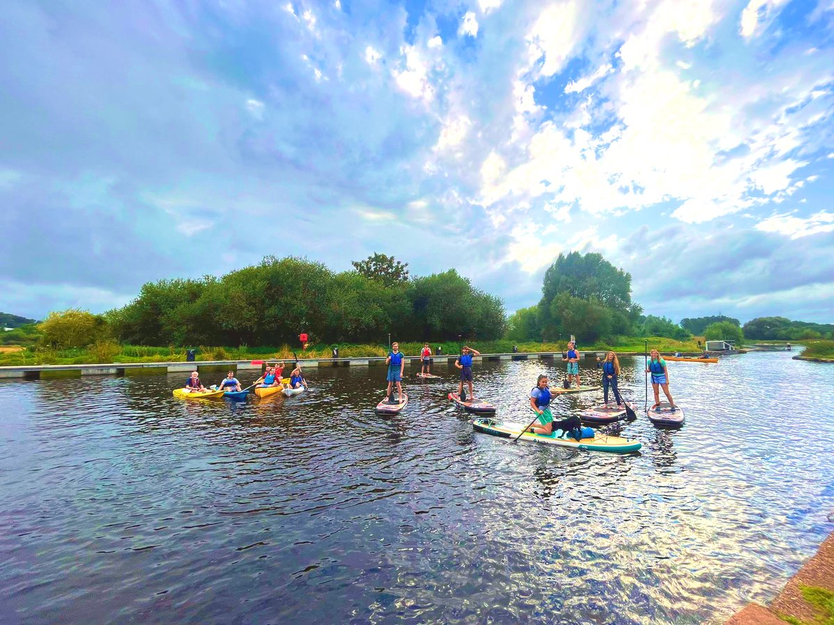 AWPExeter's tweet image. 🌞 August Social – Kayaking/Paddleboarding 🌞

We made our way down to Exeter Quay after work yesterday for our summer social!  Thank you to Sean at Kayakhub Exeter.  🚣‍♂️